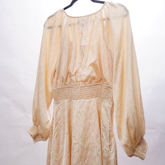 Urban Outfitters Long Sleeve Dress | Light Sand Color | NWT | Size M - Picture 4 of 4